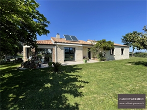 maison à la vente -   44116  VIEILLEVIGNE, surface 138 m2 vente maison - GUE024803